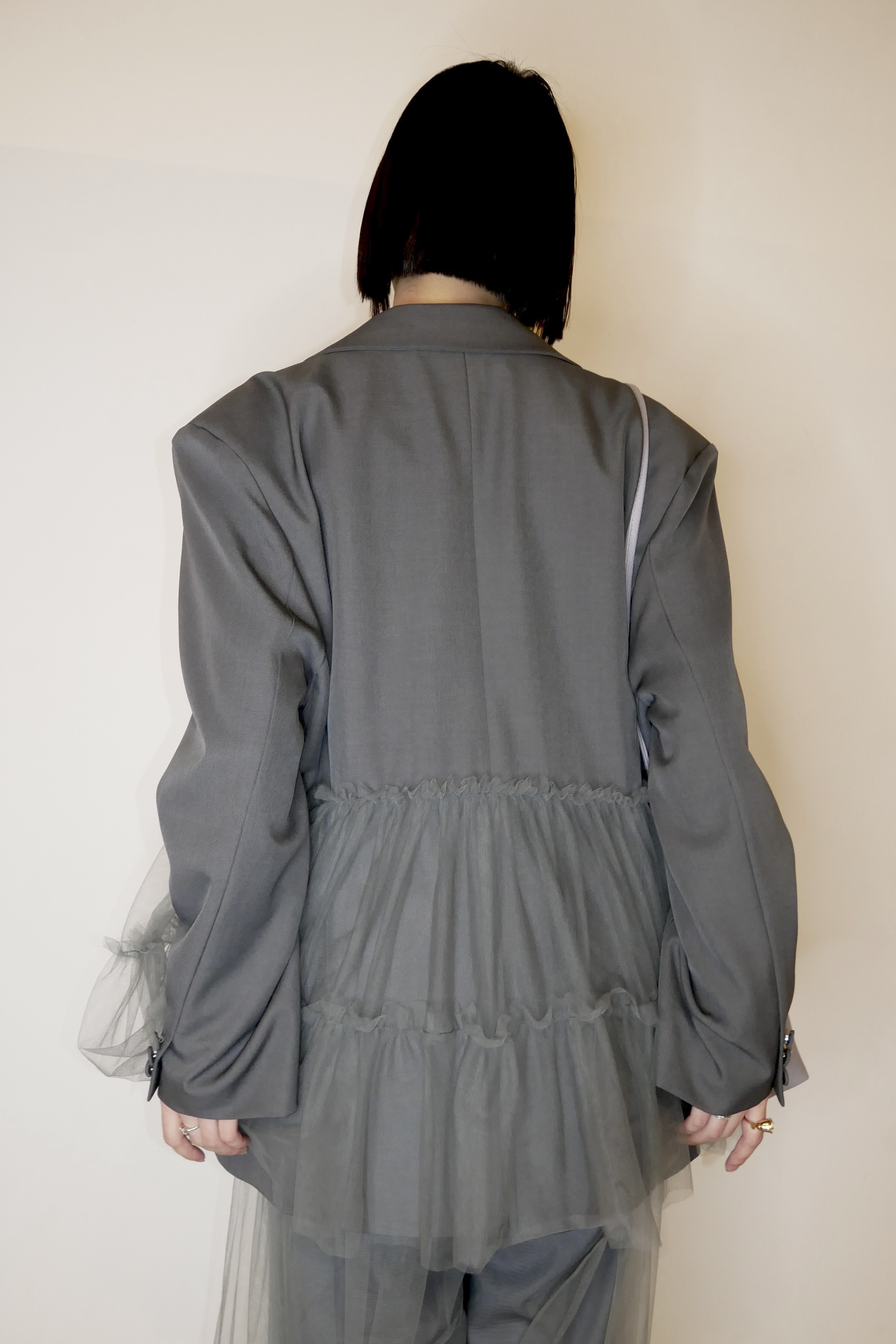 HONEY MI HONEY HONEYらしいチュールデザインのオーバーシルエット