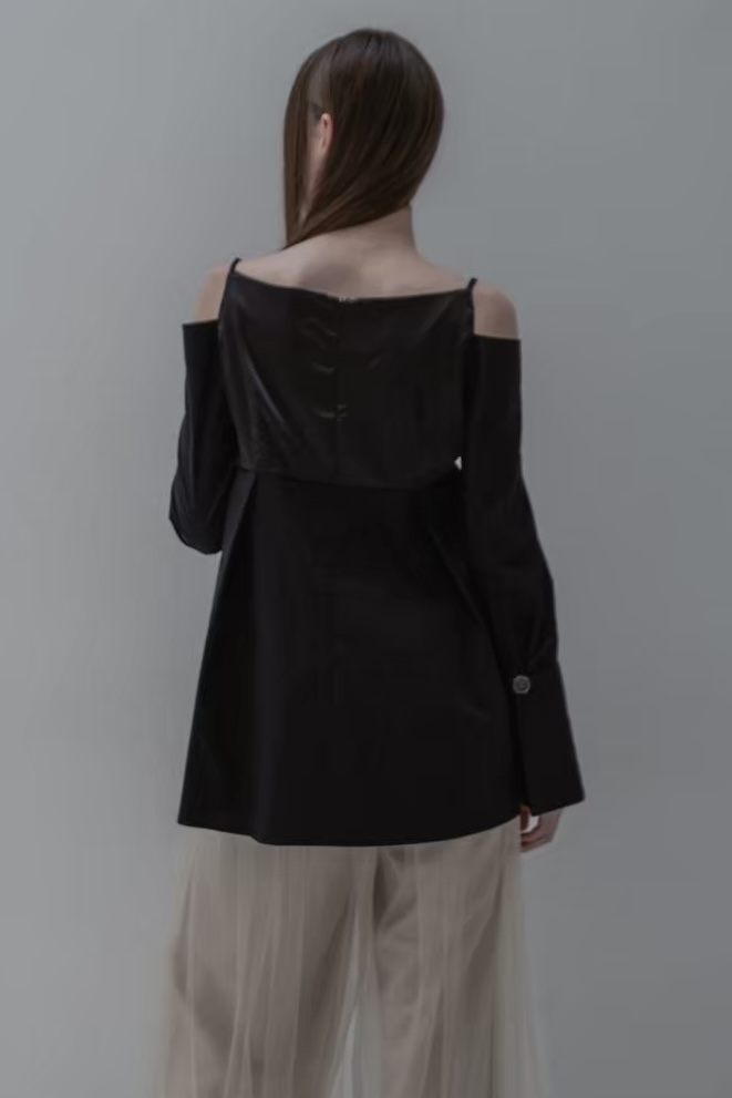 ハニーミーハニー今期オフショルブラウス off shoulder ribbon blouse