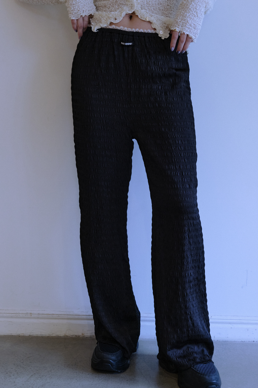 【HONEY MI HONEY】dreamy satin wide pants