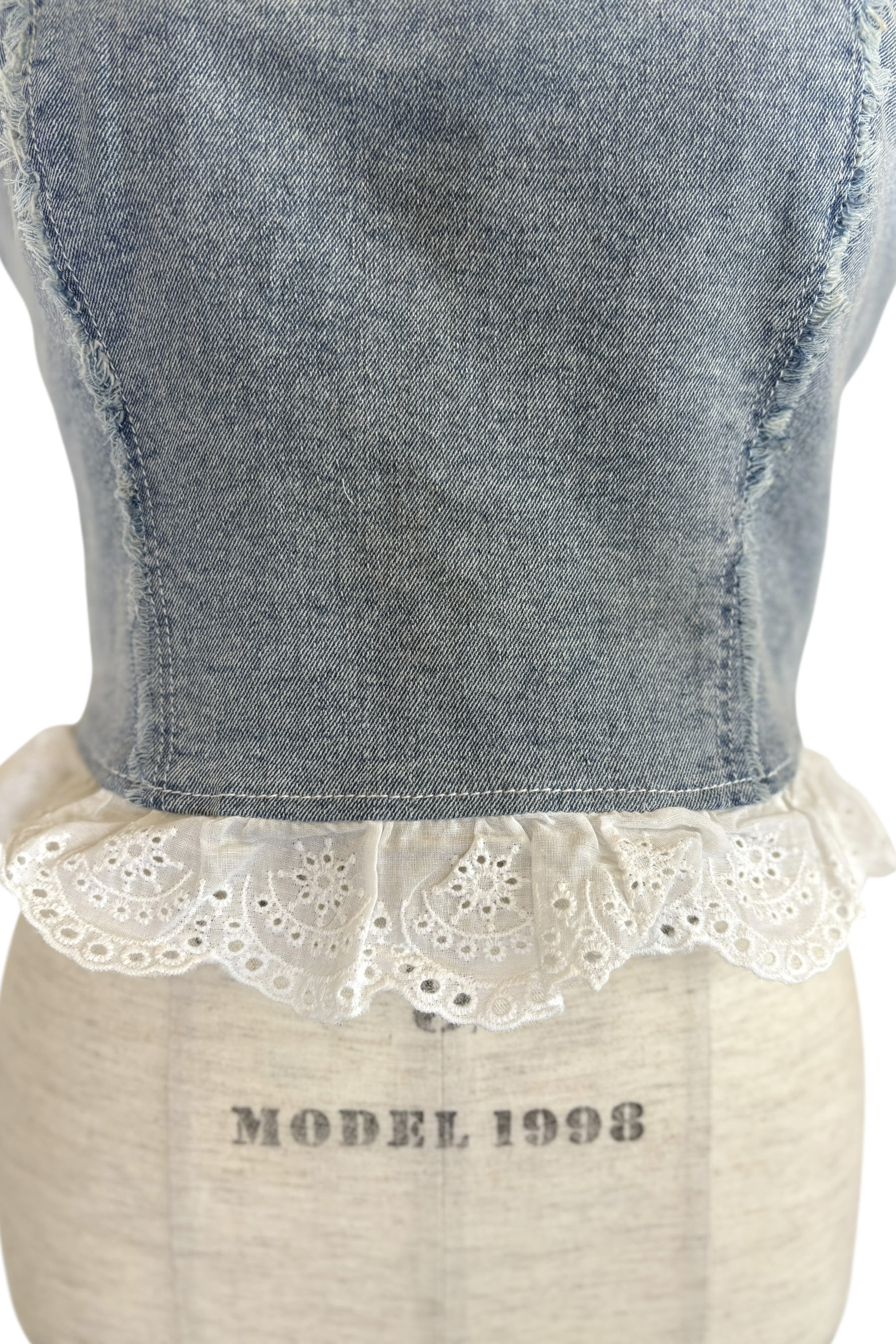 HONEY MI HONEY｜cotton frill denim bustier｜コットンフリルが映える