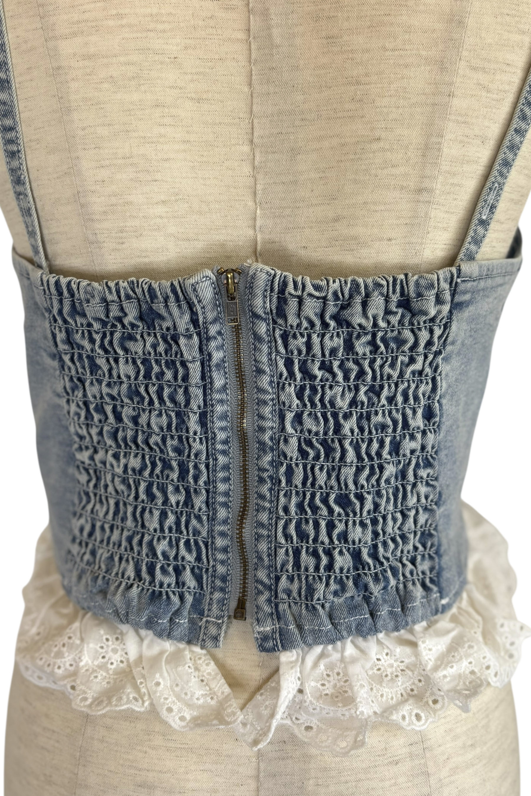HONEY MI HONEY｜cotton frill denim bustier｜コットンフリルが映える 