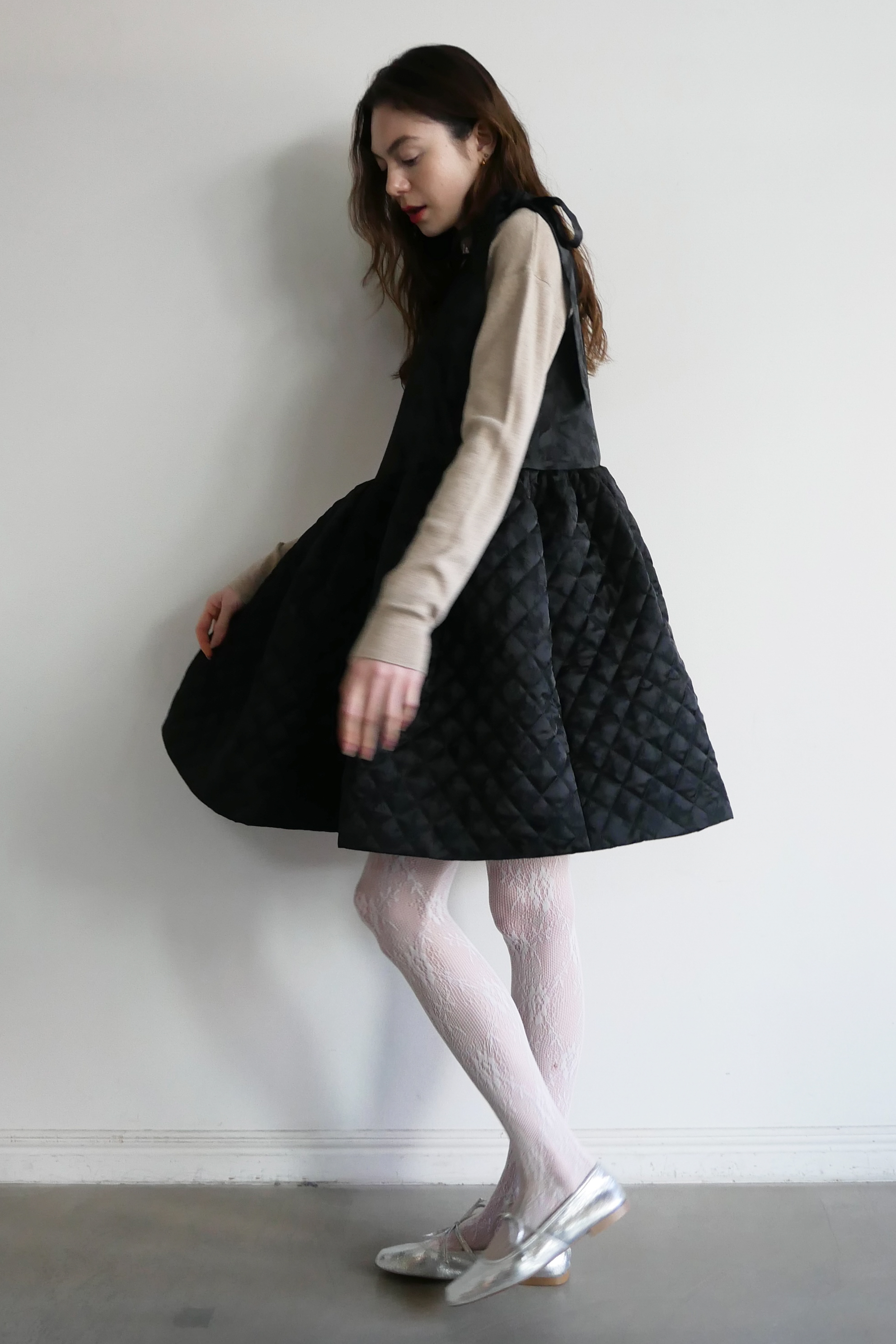 HONEY MI HONEY｜quilting rose satin tiered mini one-piece