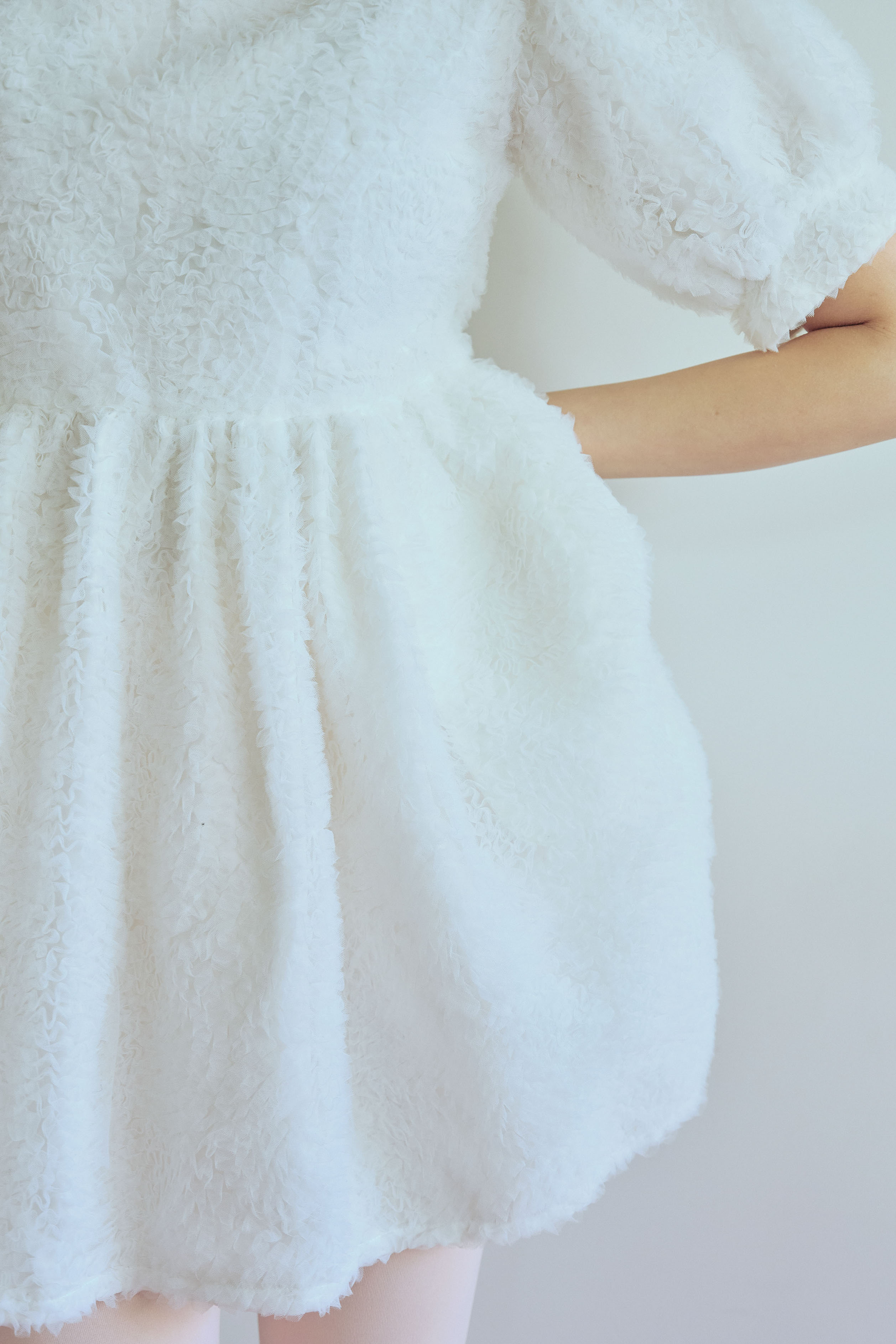 HONEY MI HONEY｜tulle puff sleeve tunic one-piece