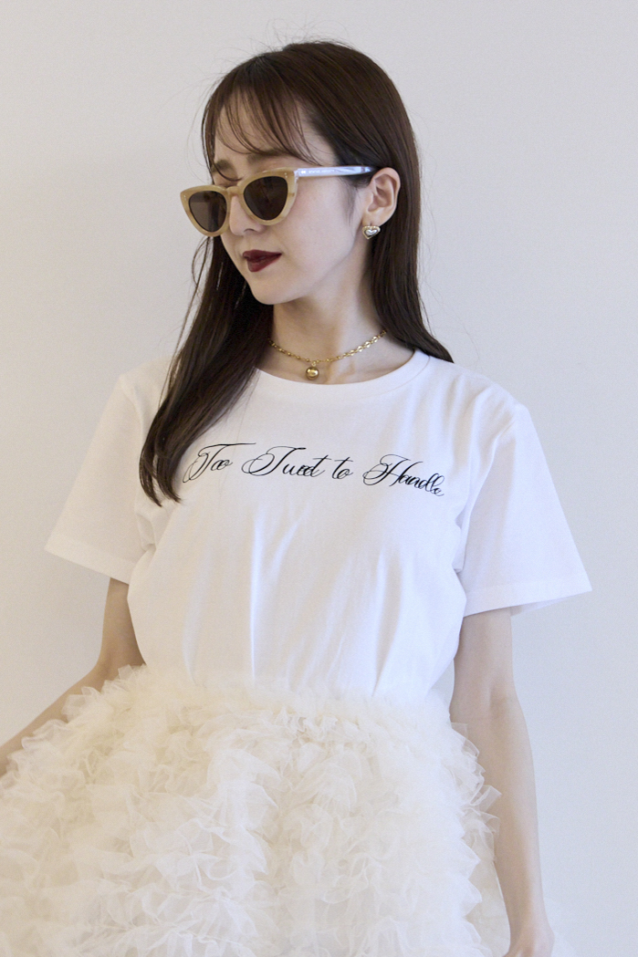 【HONEY MI HONEY】Too Sweet to Handle T-shirt
