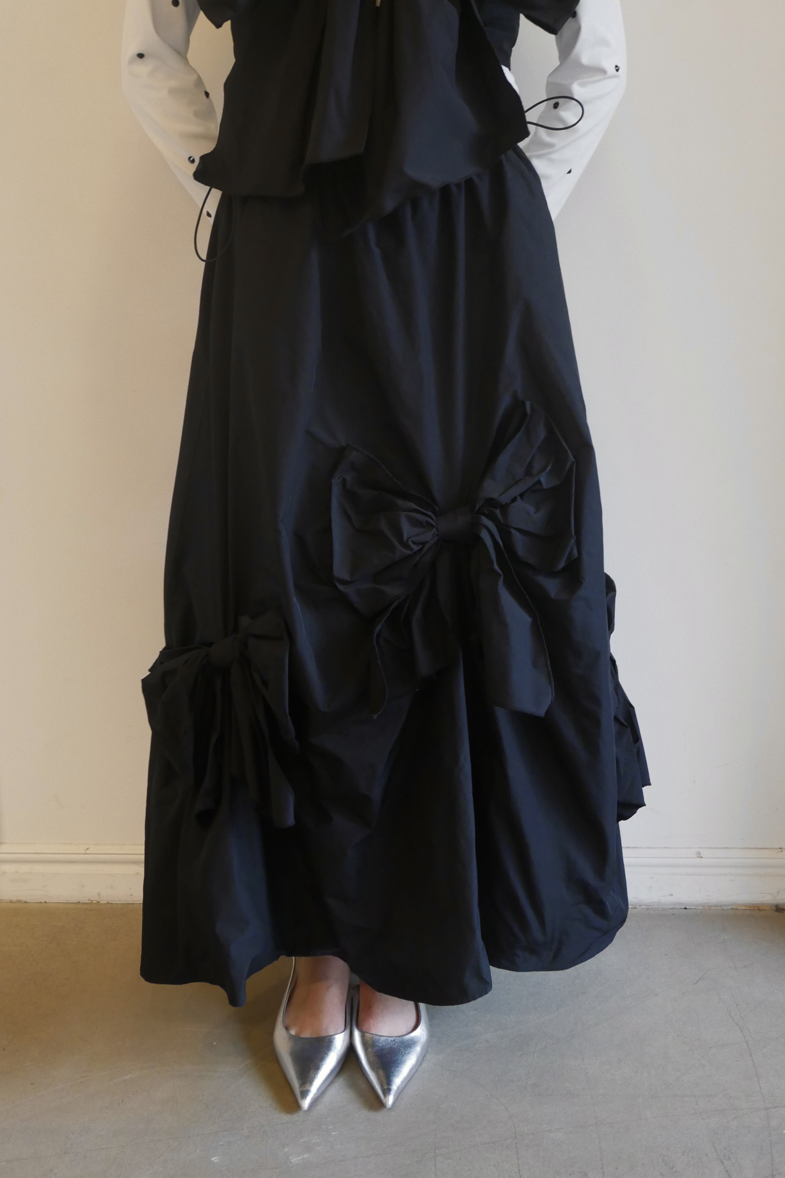 ESPRIT｜taffeta ribbon drape skirt