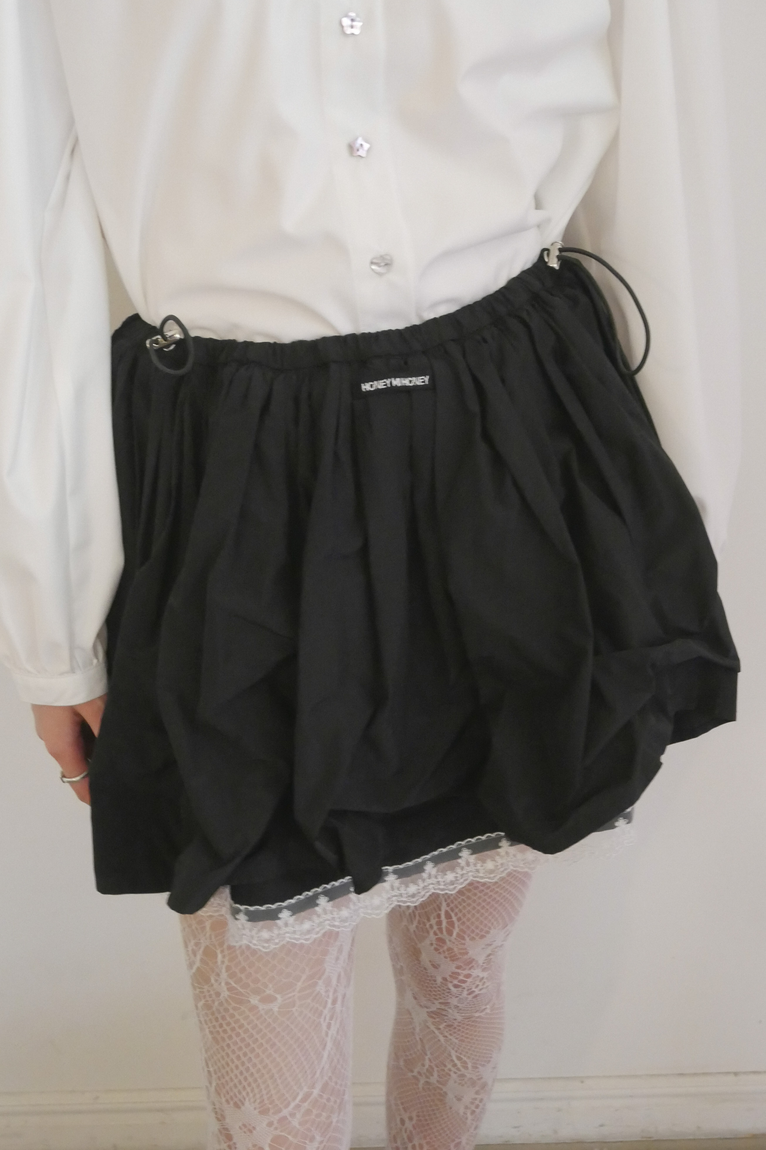 HONEY MI HONEY｜taffeta layered drape mini skirt