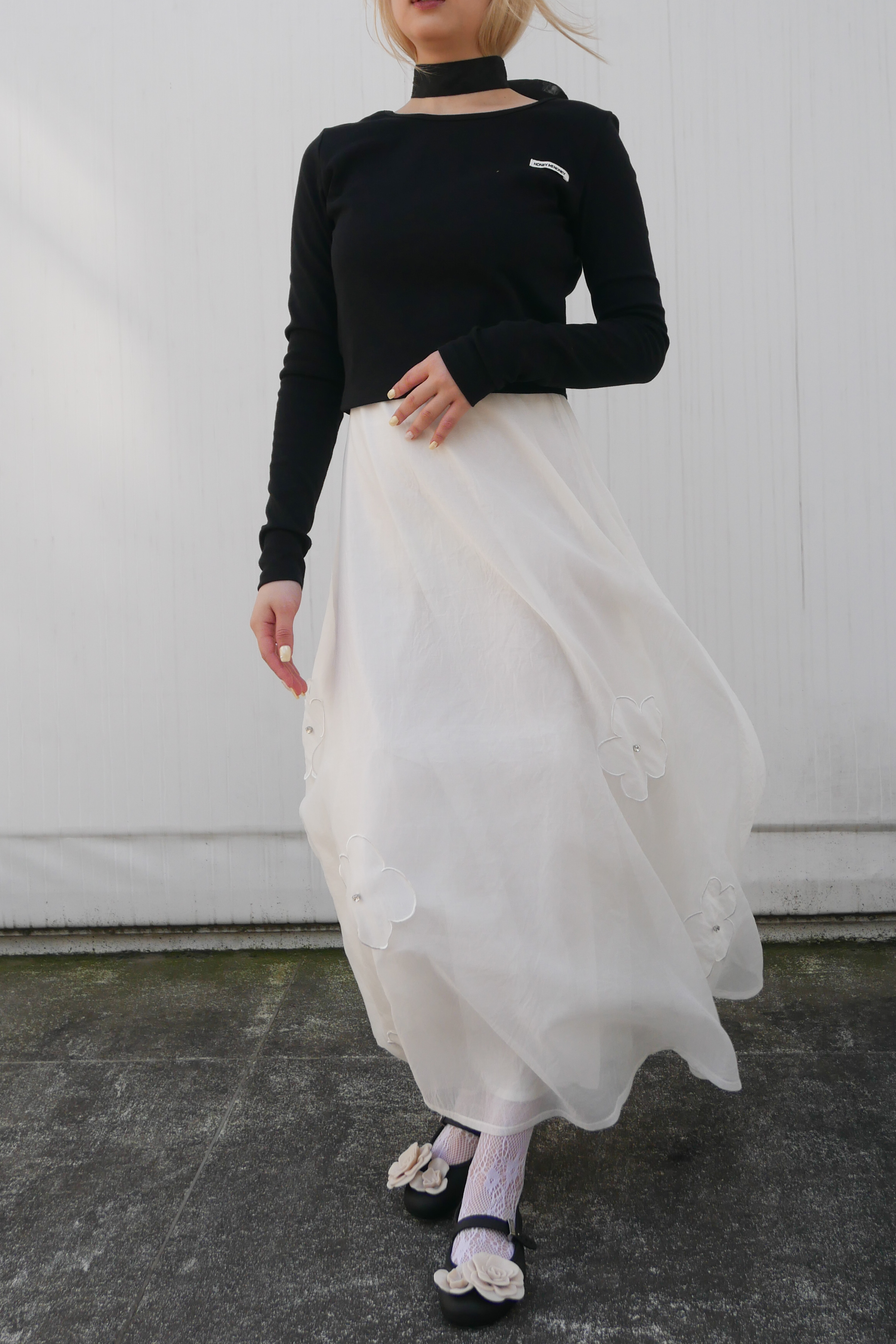 HONEY MI HONEY】honey logo cropped long t-shirt HONEY.MALL