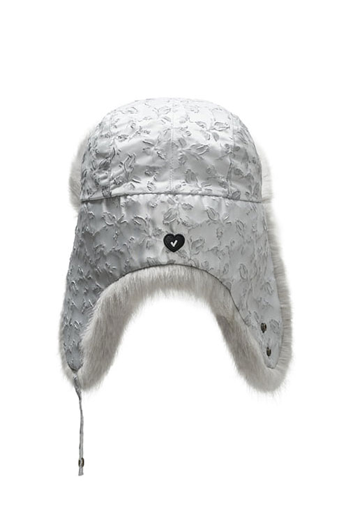 新品未使用　awesome needs ファーハット　オーサムニーズ AWESOME NEEDS】FUR TRAPPER HAT_GLOW HONEY.MALL