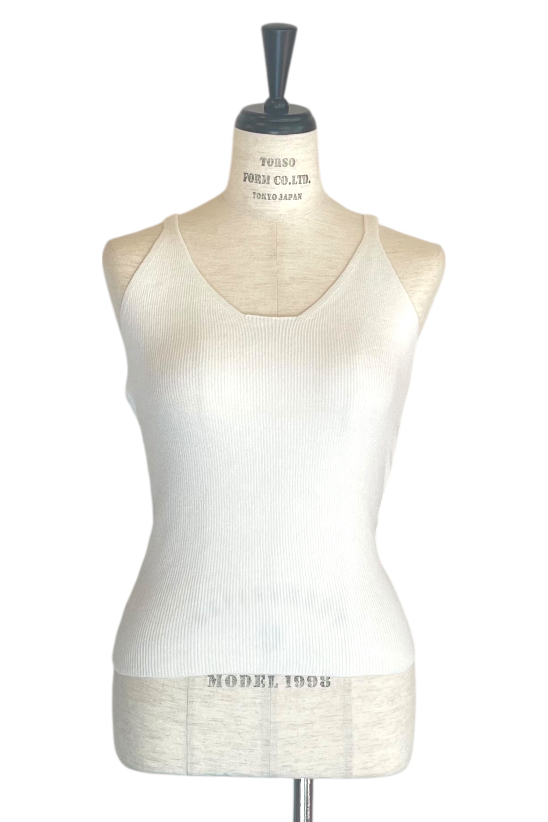 【ALORA THE WAY】V neck knit tops