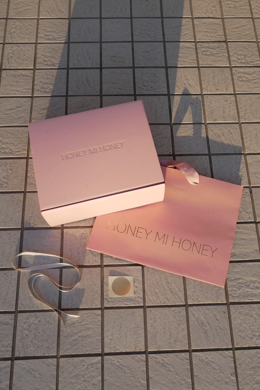 Gift Box & Shop bag
