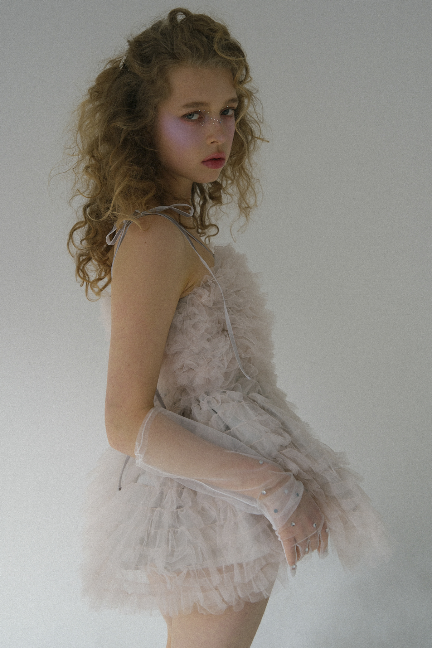 美品【VICTORIA tulle collar long tee 】未使用 みつる様。新品未使用⭐︎ VIVIANO/ Tulle Collarブルー 【公式通販】
