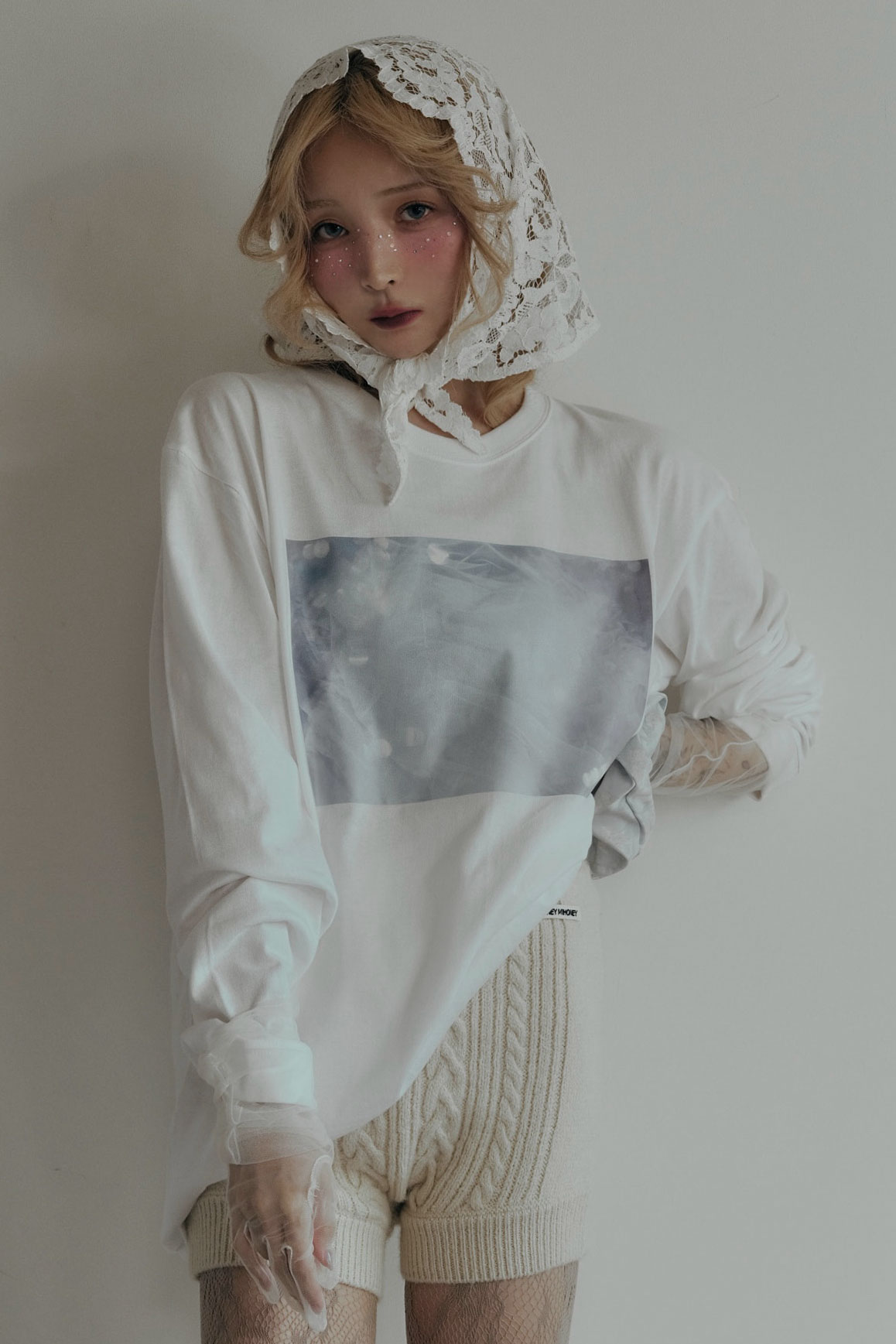 【新品未開封】Chevon コラージュアートロンT ホワイト Lサイズ ChevonコラージュアートロンT