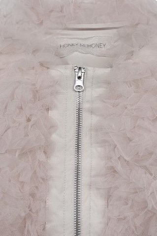 volume tulle blouson