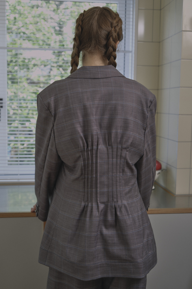 check waist shape jacket