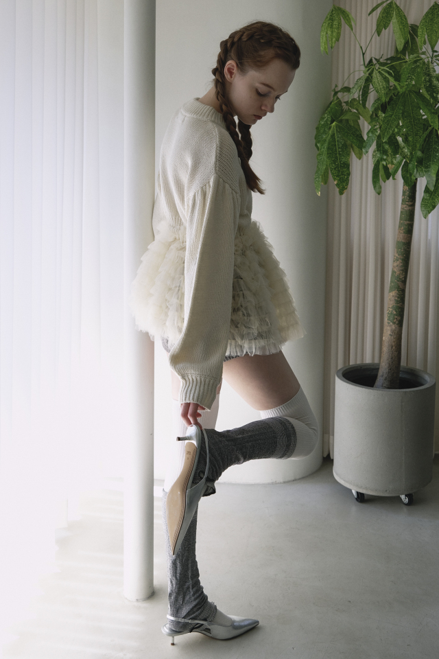 tulle tiered knit pullover