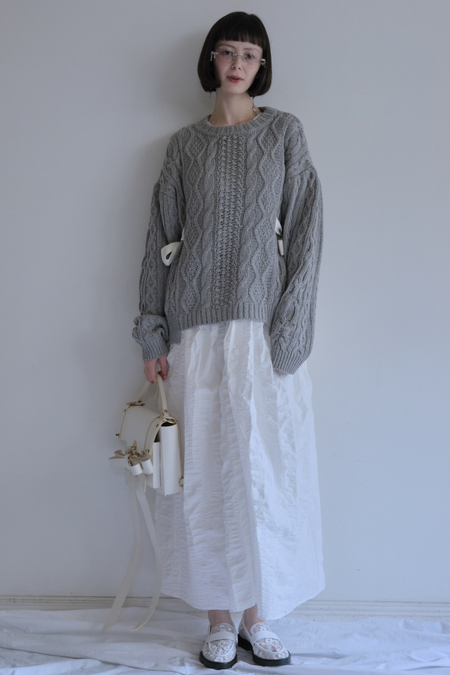 HONEY MI HONEY｜ケーブルリボンニットプルオーバー｜甘さと大人っぽさ