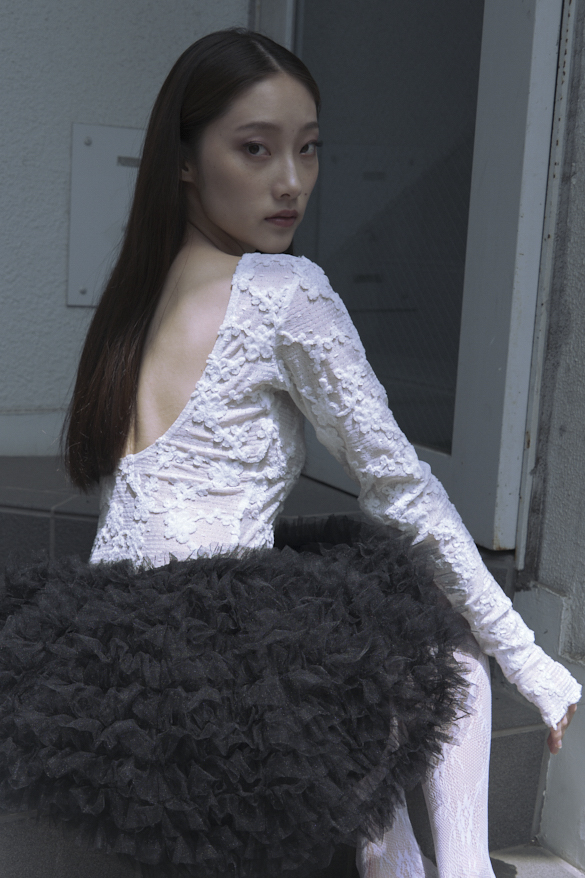 【HONEY MI HONEY】molle embroidery lace body suit