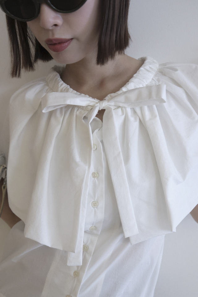 balloon collar ribbon blouse