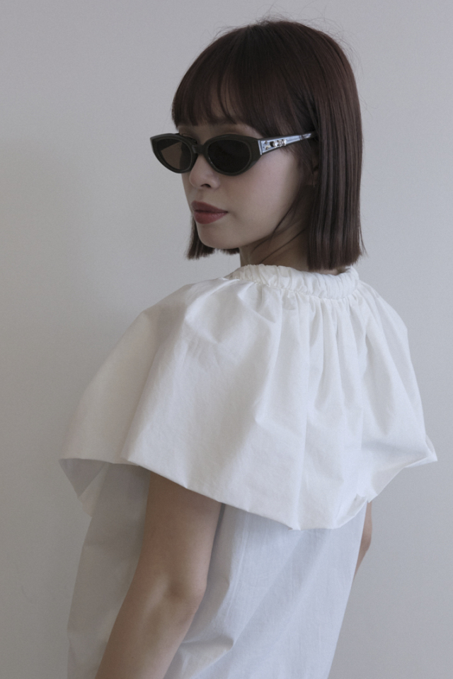 balloon collar ribbon blouse