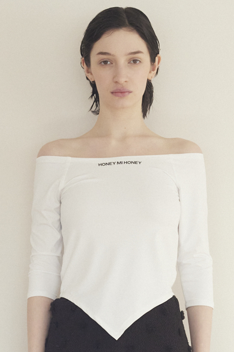 【HONEY MI HONEY】jersey logo boat neck tops