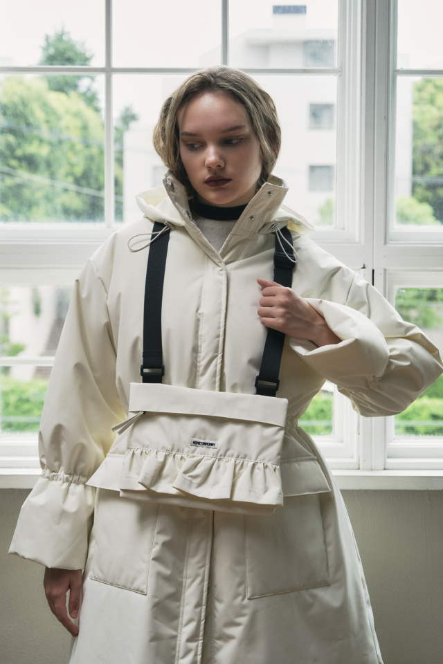 【HONEY MI HONEY】rainproof frill mini shoulder bag