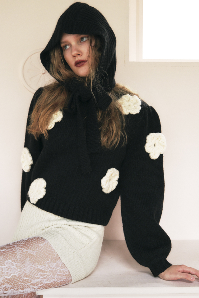 【HONEY MI HONEY】flower puff sleeve knit