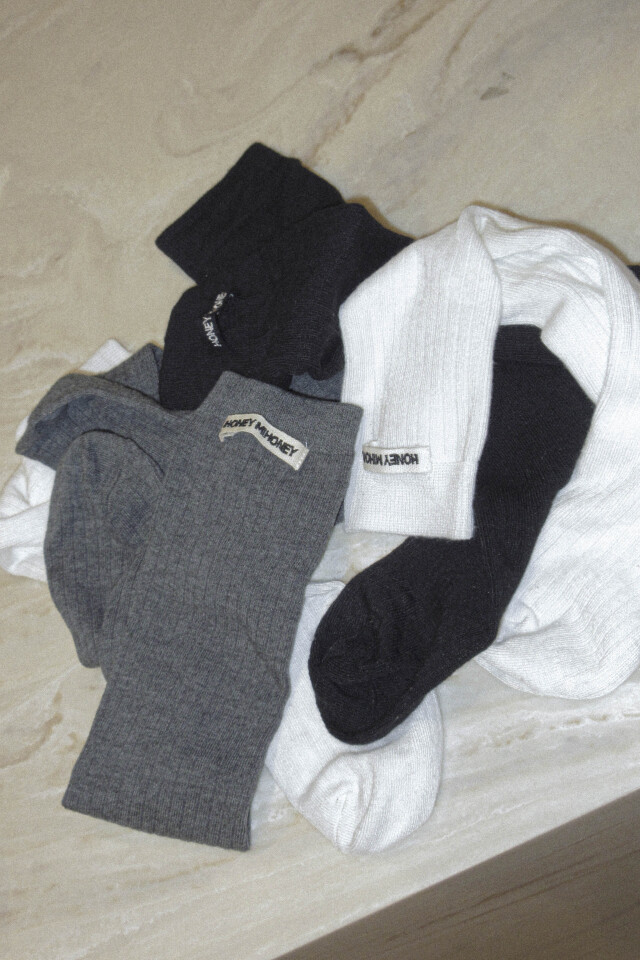 【HONEY MI HONEY】HONEYlogo rib socks