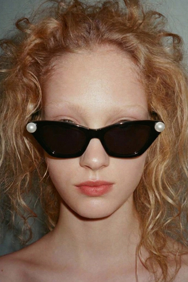 【HONEY MI HONEY】bijou sunglasses cat pearl×clear