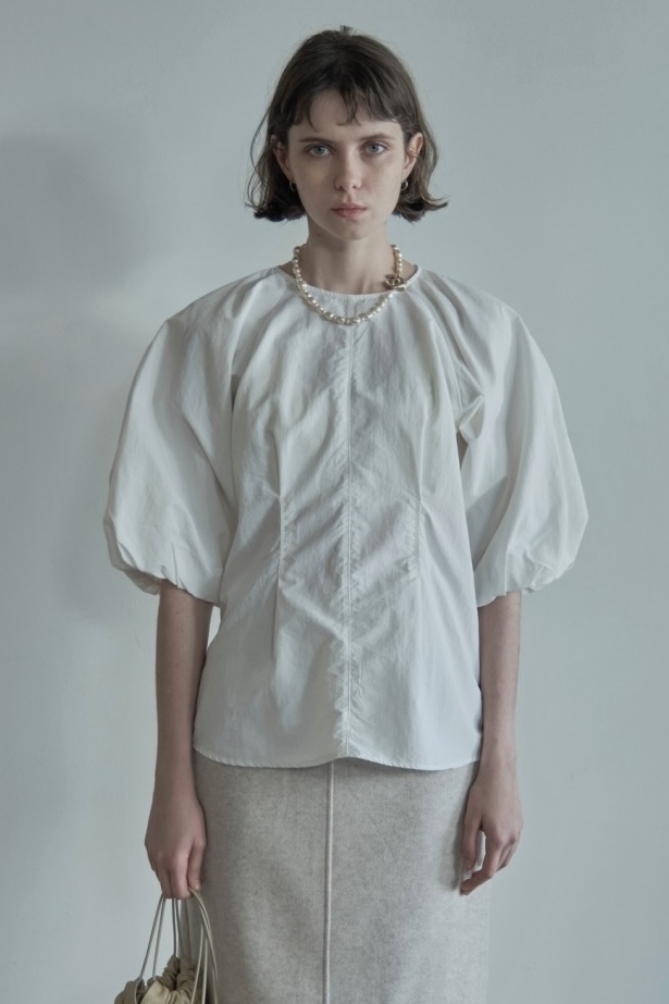 【ALORA THE WAY】puff sleeve blouse