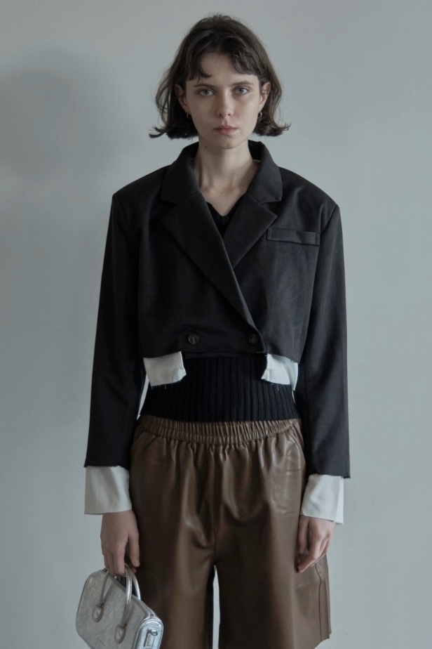 【ALORA THE WAY】layered short jacket