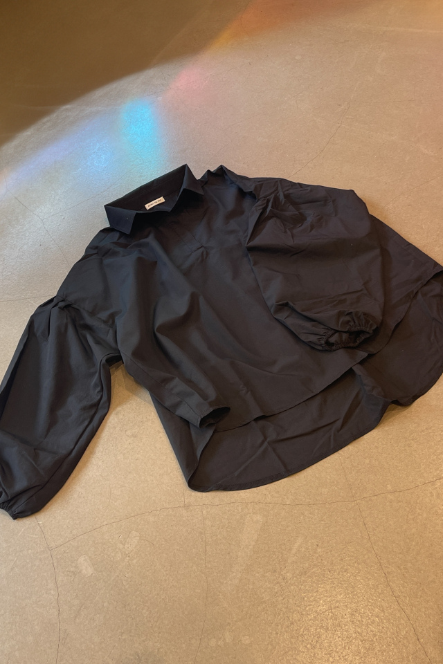 【ALORA THE WAY】over size skipper blouse