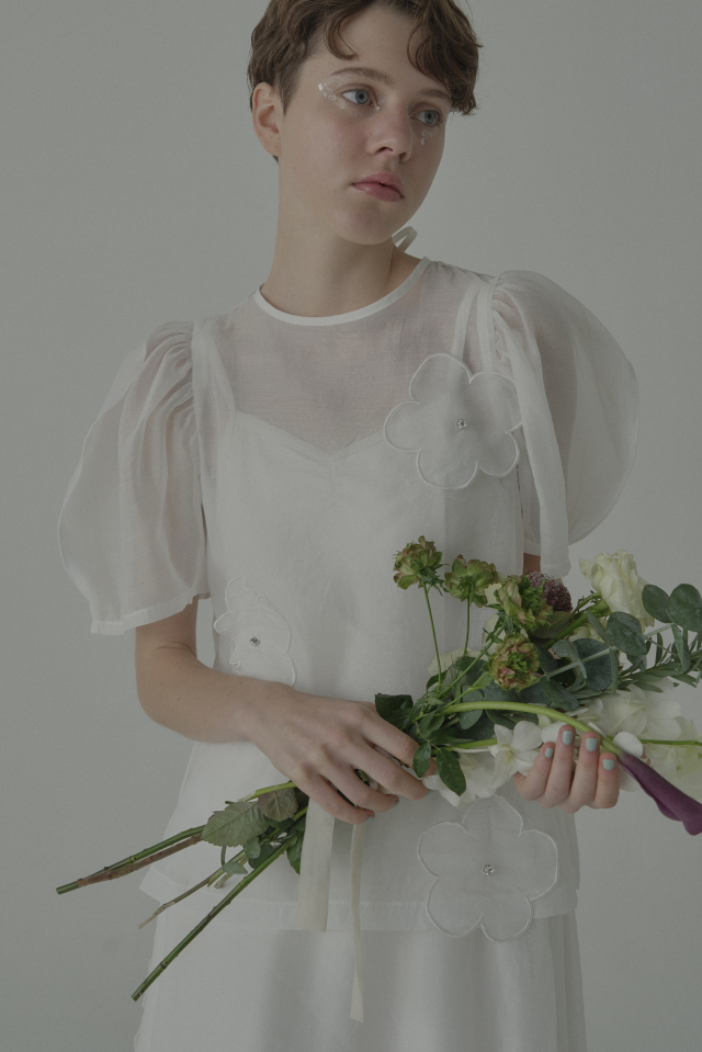 【ESPRIT】flower organdie puff blouse