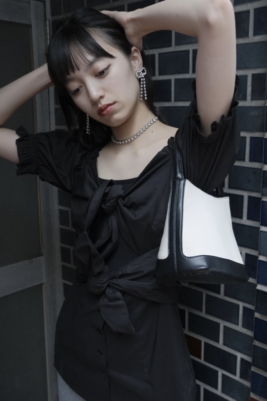 ribbon puff sleeve blouse