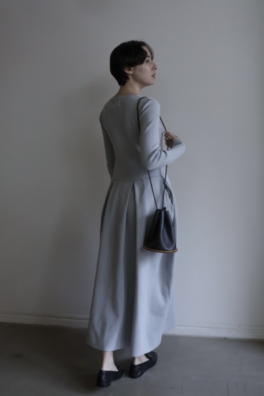ellie ワンピース tuck A line knit one-piece