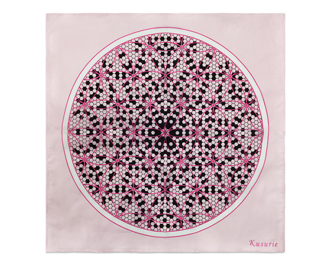 丸山　クスリエ　ハンカチP.Bee