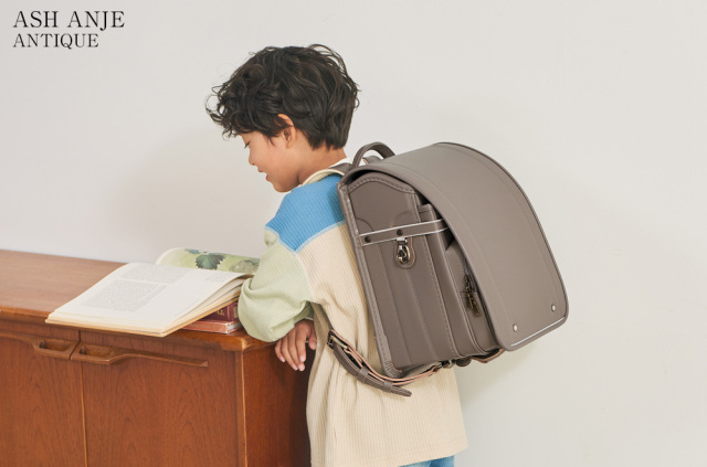アッシュアンジェアンティーク | ランドセル 男の子　女の子 2026　牛革ボルサランドセル　A4フラットファイル対応 人気 工房 手作り