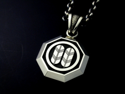 家紋ペンダント・八角