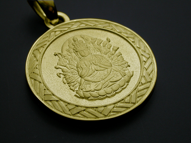 千手観音 ペンダントトップ 縁起物 24k 守護本尊】千手観音ペンダント・K18金ゴールド