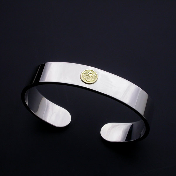 美品 シルバー925製 金メタル付 平打ちバングル M