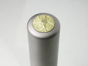 龍紋入りチタン印鑑・ゴールドエンブレム