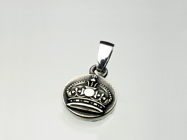 クラウン・ペンダント