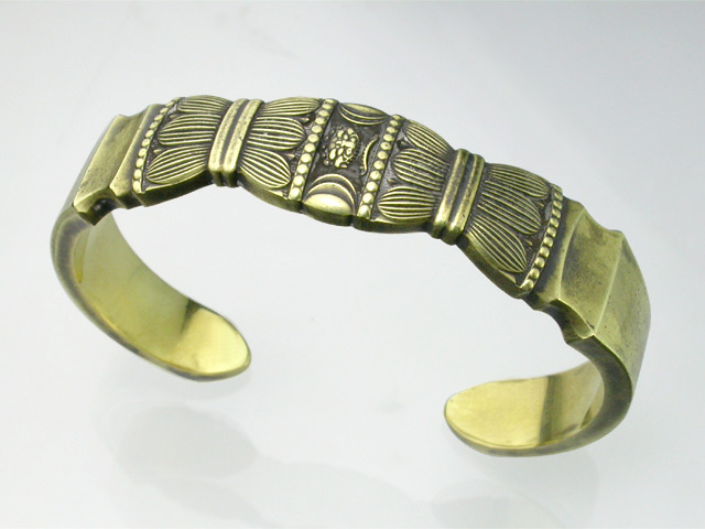 ヴァジュラバングル・鬼面（BRASS)