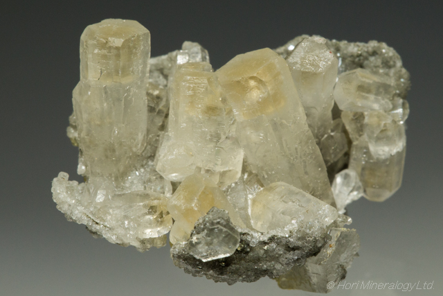 ストロンチアン石