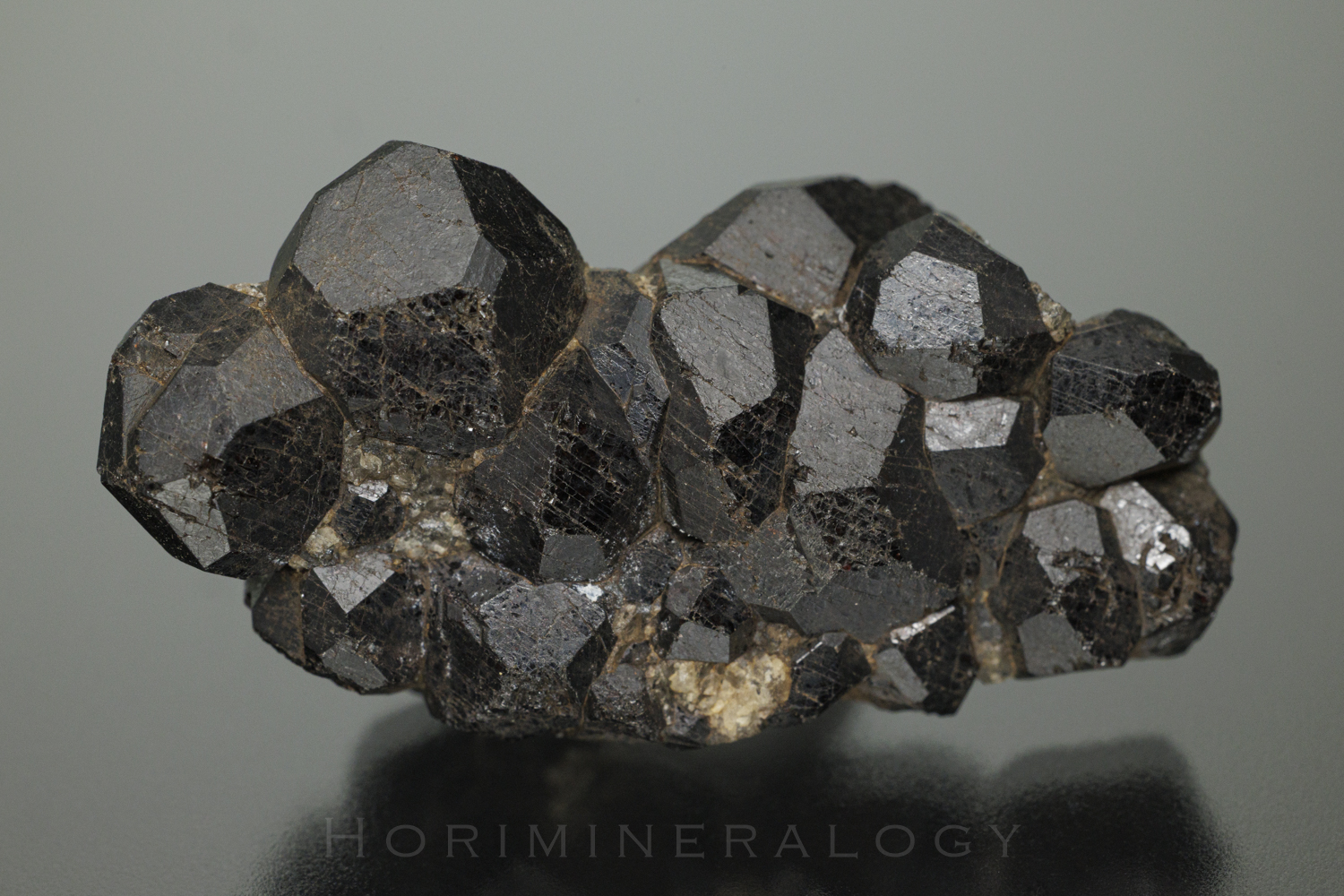 鉄ばんざくろ石