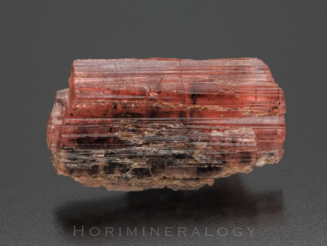 ヴァイリネン石