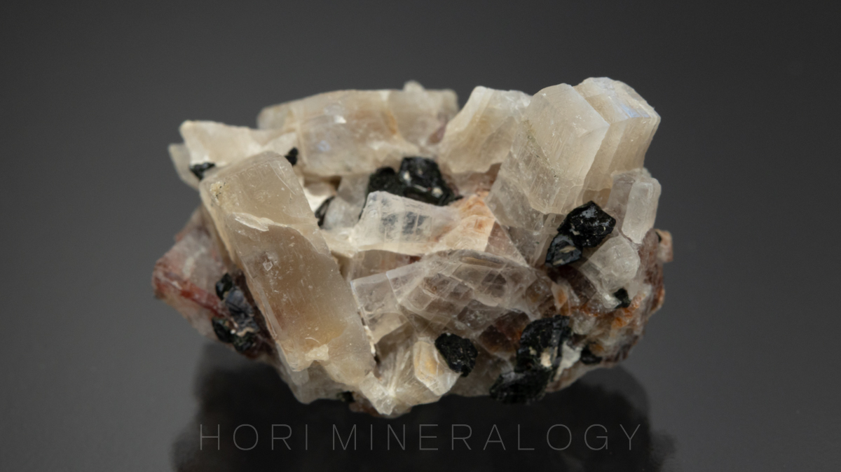 ムーンストーン結晶