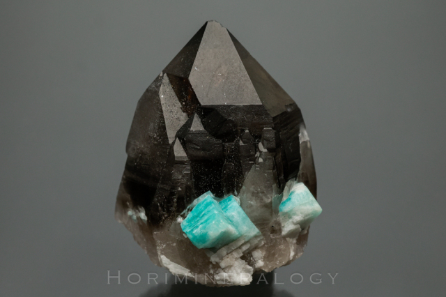 【レア】鉱物標本　アマゾナイト×煙水晶×クリーブランダイト コロラド州 アマゾナイト＆煙水晶 | 鉱物標本,サ行,スモーキー