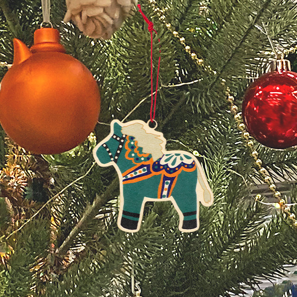ダーラナホースの木製オーナメント