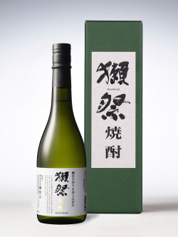 獺祭の香りを封じ込めた 獺祭焼酎 720ml 専用箱付き