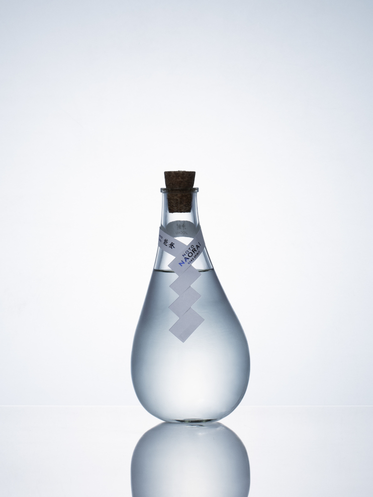 NOTO Naorai 能登の浄酎 JOCHU white NOTO 35 300ml 専用箱付き